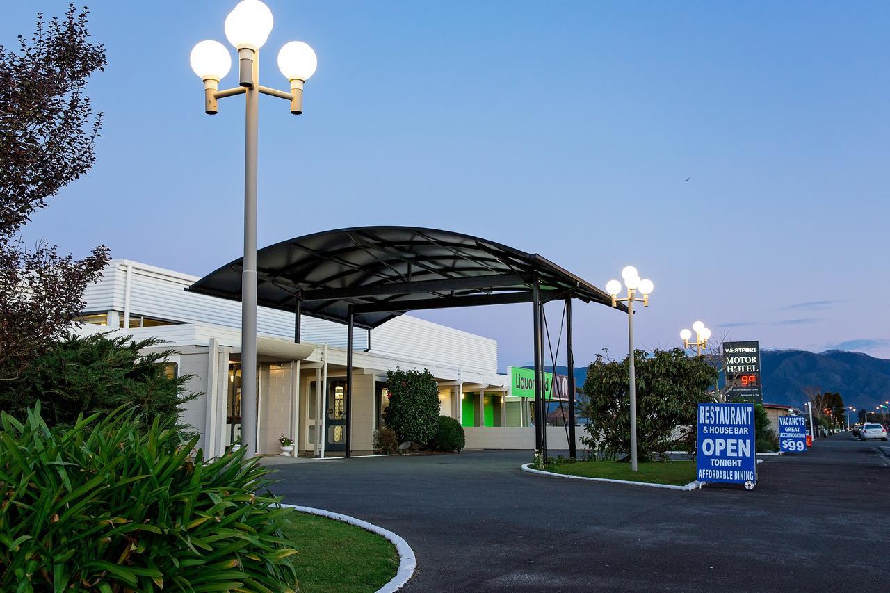 The Westport Hotel Exterior photo